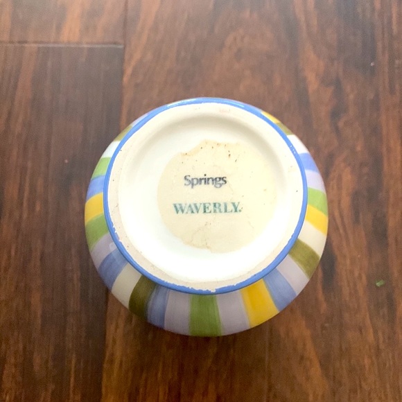 Waverly bathroom cup - Picture 2 of 7